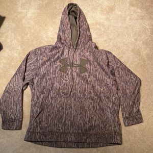 Under Armour Mossy oak bottomland camo hoodie